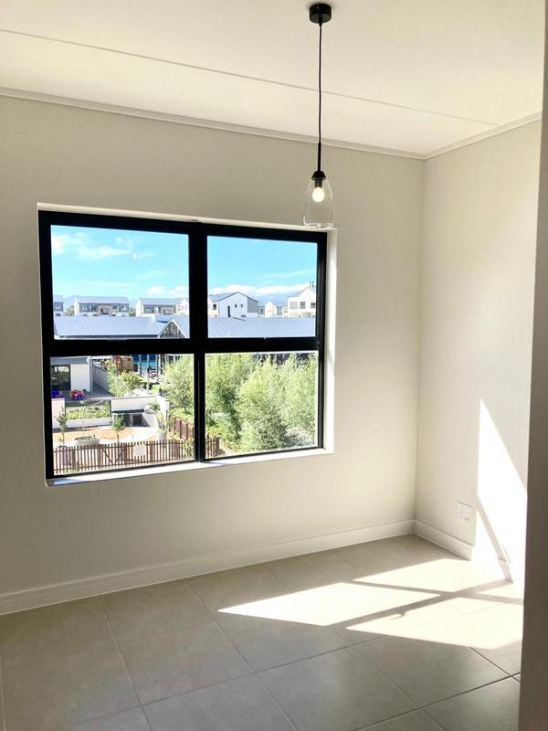 To Let 2 Bedroom Property for Rent in The Huntsman Western Cape